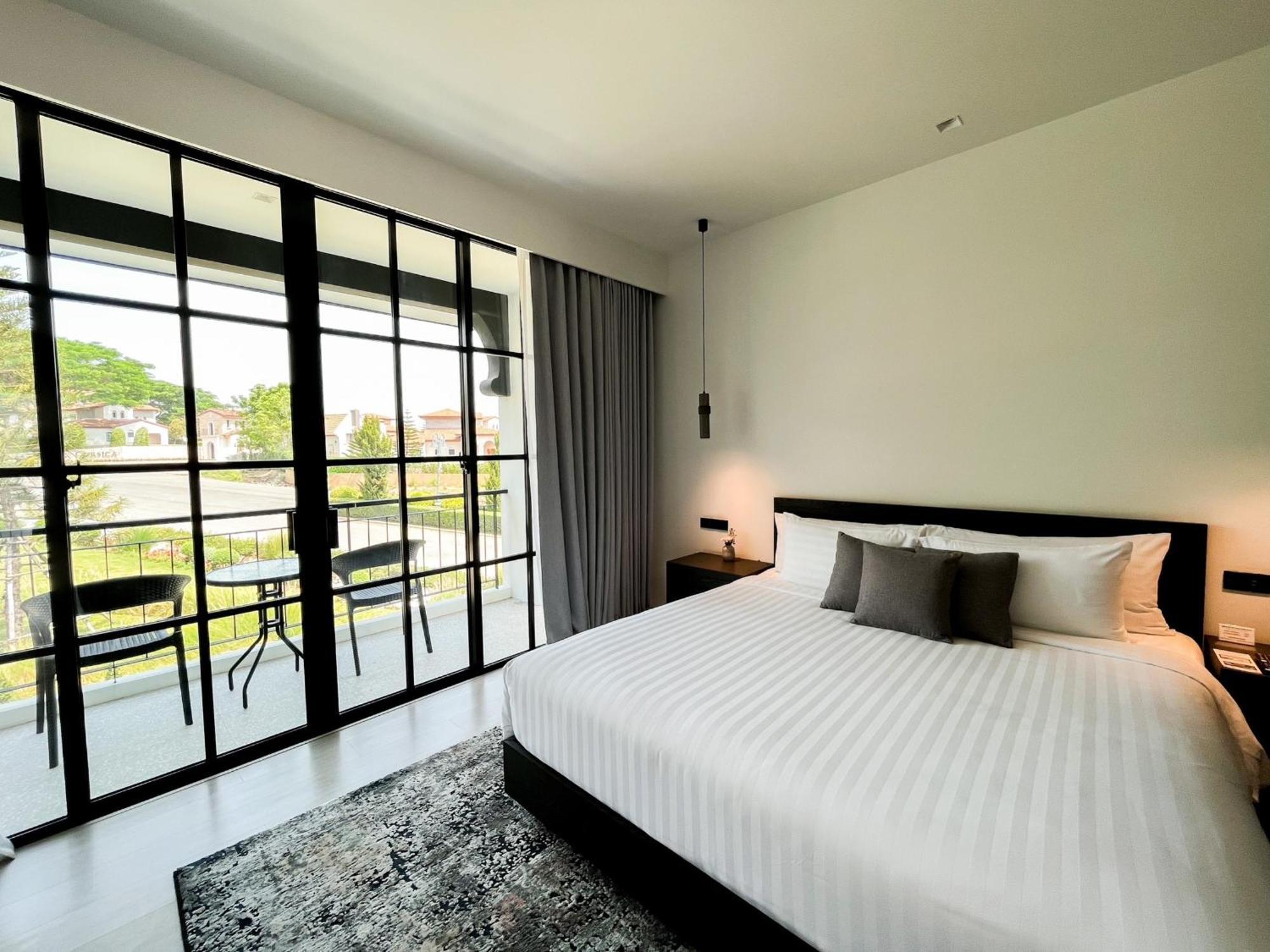 Estella Khao Yai Ban Wang Sai Exterior photo